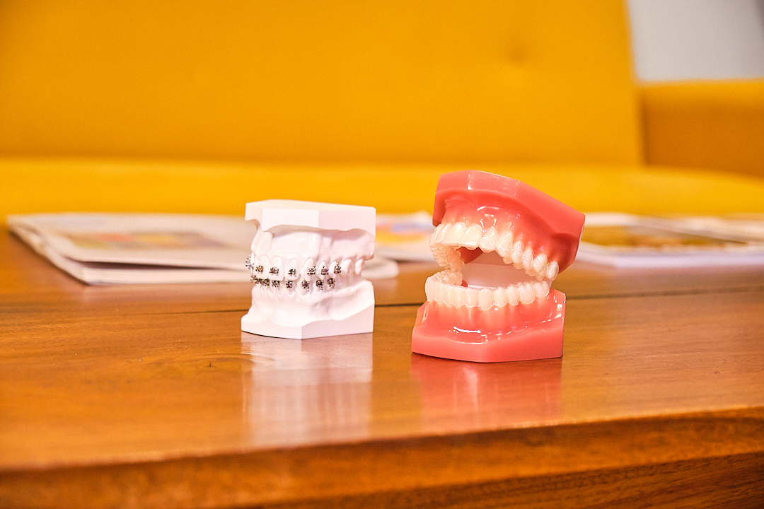 Clínica Dental Adolfo León Detalles